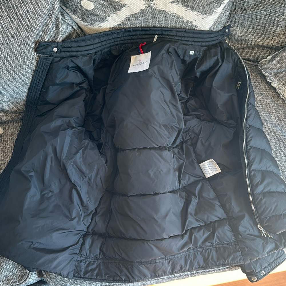 Moncler jacket very good condition!